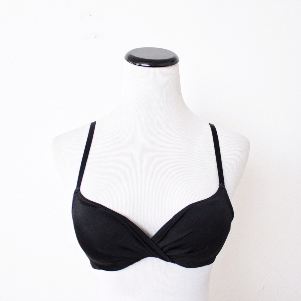 Triumph Black Twist Seamless Push-Up Bra